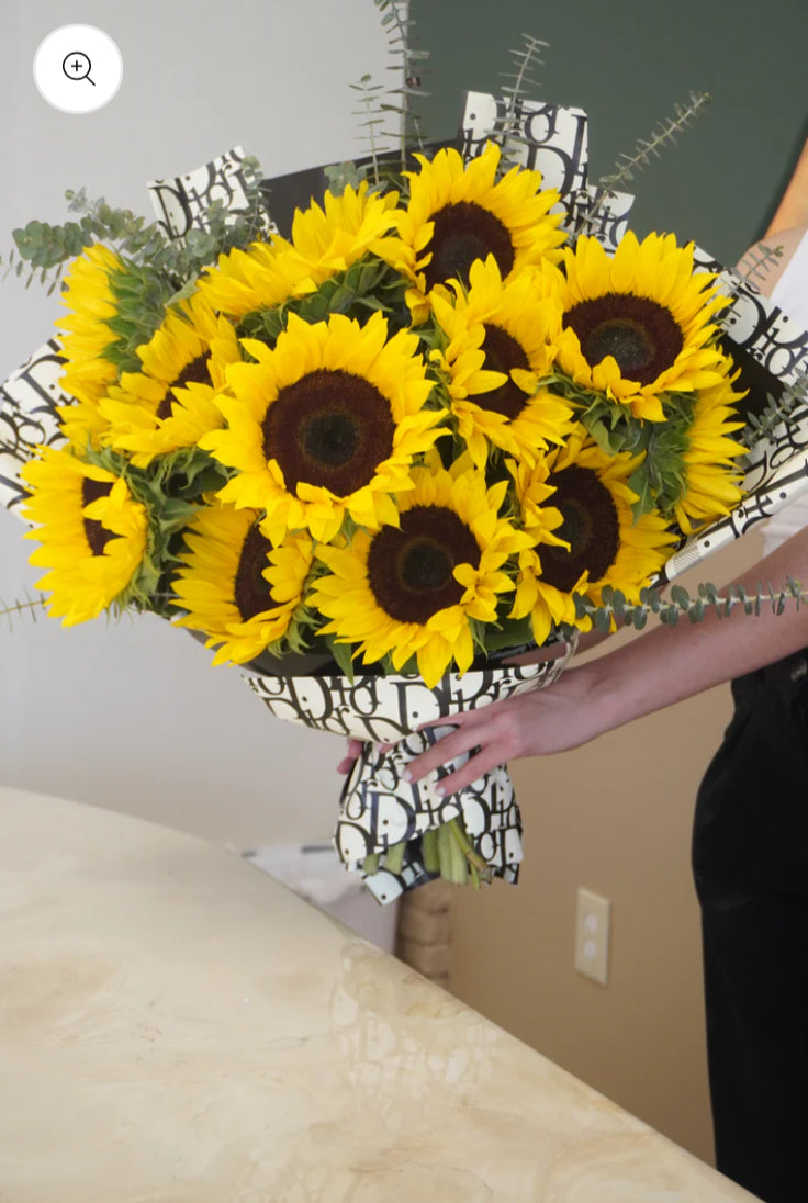 Sun Flowers Blow