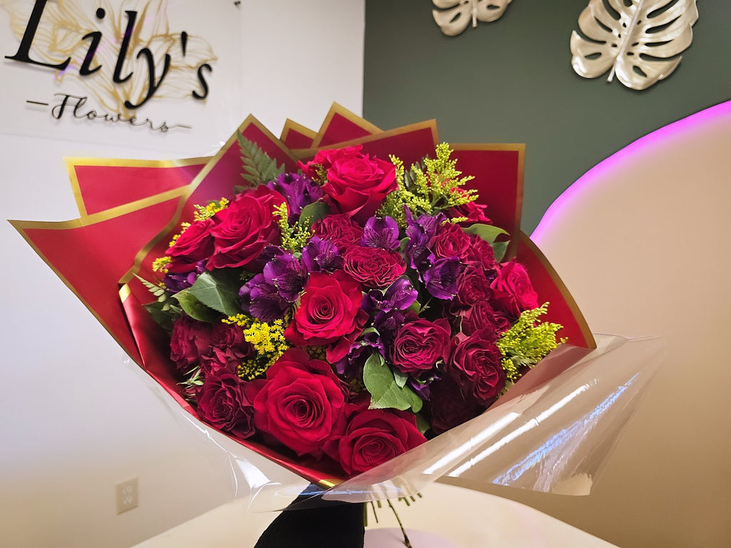 True Love's Embrace Red Rose Paper wrap