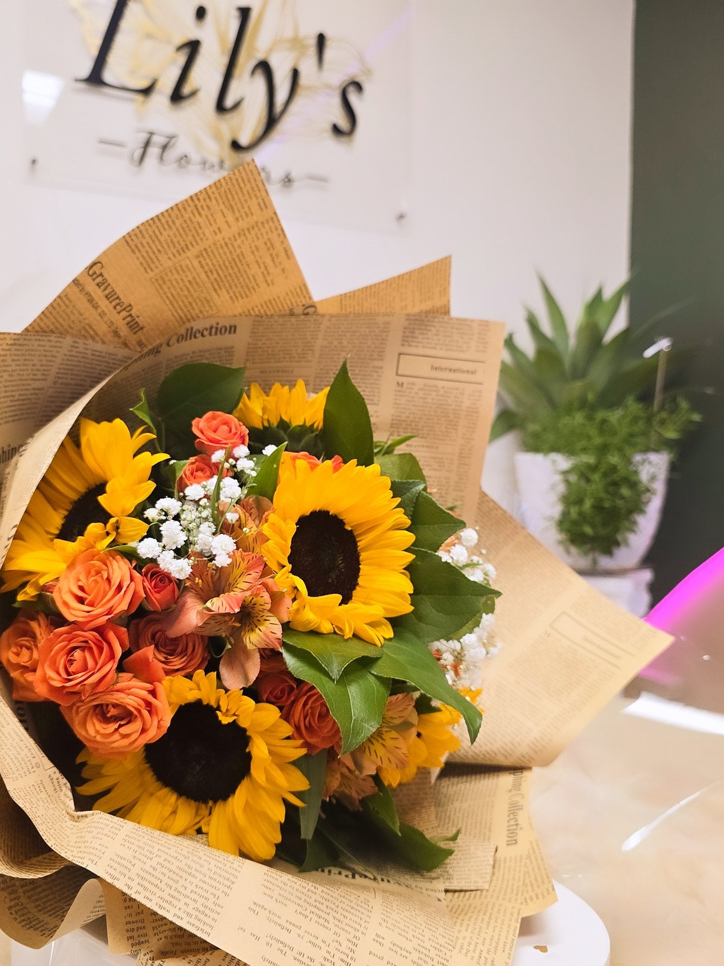 Sunshine Serenade Paper Wrap